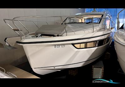 Sealine C390 Motor boat 2020, with Volvo Penta engine, Sweden