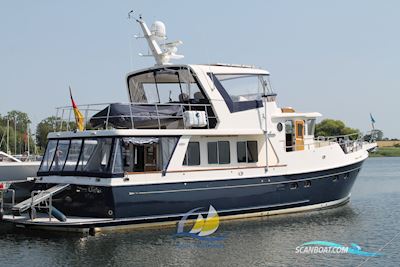 Selene Yachts Selene 53 Motor boat 2005, with Cummins 6Btam5-M3 engine, Germany