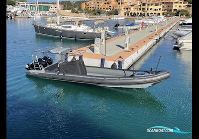 Tornado 9.5 Motor boat 2019, Italy