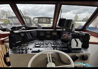 Valk Super Falcon 45 GS Twin Motor boat 1992, with Volvo Penta 150 pk. engine, The Netherlands