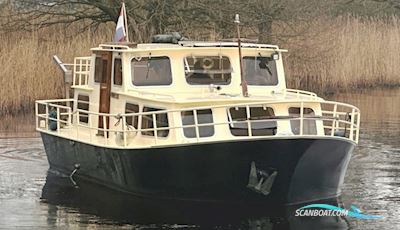 Waaiersteven 1100 Motor boat 1985, with Volvo Penta engine, The Netherlands