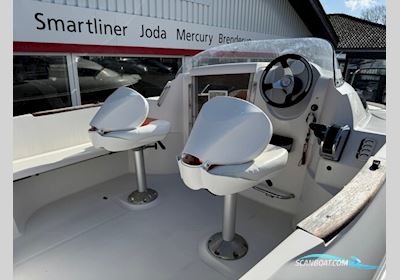 Ørnvik 470 Cruiser med 40 hk Mercury-EFI og 1000 kg Brenderup bådtrailer  Motorbåd 2008, med Mercury motor, Danmark