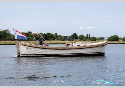  Wester-Engh 1000 Offshore Motorbåd 2011, med De Wester-Engh 1000 Offshore is uitgerust met een betrouwbare Volvo Penta dieselmotor, bekend om zijn krachtige prestaties, zuinigheid en duurzaamhei motor, Holland