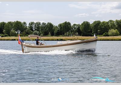  Wester-Engh 1000 Offshore Motorbåd 2011, med De Wester-Engh 1000 Offshore is uitgerust met een betrouwbare Volvo Penta dieselmotor, bekend om zijn krachtige prestaties, zuinigheid en duurzaamhei motor, Holland