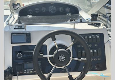 AQUADOR 23 Walkaround Motorbåd 2003, med Mercruiser motor, England