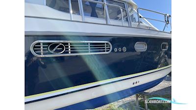 AQUADOR 32 C Motorbåd 2006, med Yanmar motor, Sverige