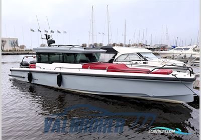 AXOPAR 37 XC Cross Cabin Motorbåd 2022, med Mercury Verado motor, Estland