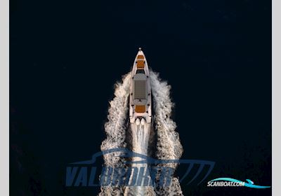 AXOPAR 37 XC Cross Cabin Motorbåd 2022, med Mercury V8 4 tempi motor, Montenegro