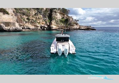 AXOPAR 37 XC Cross Cabin Motorbåd 2023, med Mercury motor, Spanien