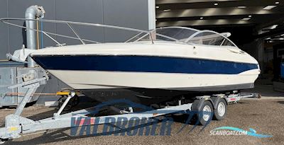 Absolute 25 Motorbåd 2003, med Volvo Penta 5.0 Gxi DP/S motor, Italien