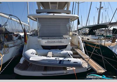Absolute 50 Fly Motorbåd 2023, med Volvo Penta IPS 650 motor, Grækenland