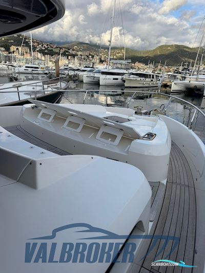 Absolute Navetta 52 Motorbåd 2017, med Volvo Penta D6 motor, Italien