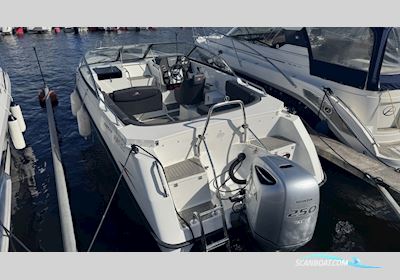Amt 230 DC Motorbåd 2017, med Honda motor, Sverige
