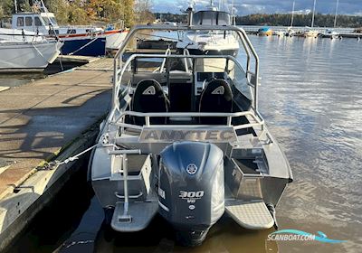 Anytec 750 SPD Motorbåd 2011, med Yamaha V6 300 motor, Finland