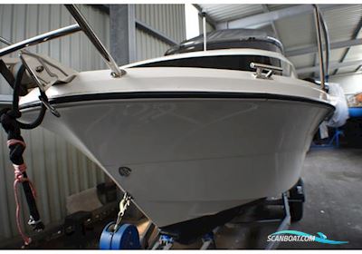 Aqua Royal 680 Motorbåd 2017, med Mercury F115 Elpt Efi motor, Tyskland