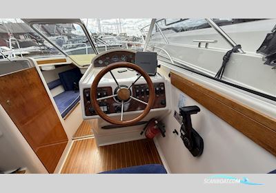 Aquador 22 HT Motorbåd 1999, med Mercruiser motor, Sverige