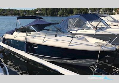 Aquador 23 DC Motorbåd 2007, med  Mercruiser/Cummins motor, Sverige