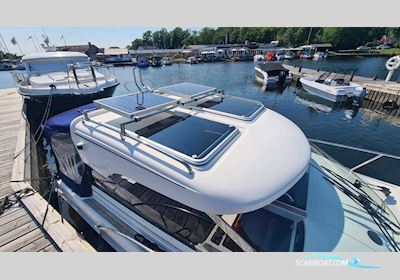 Aquador 23 HT Motorbåd 2007, med Volvo Penta motor, Sverige