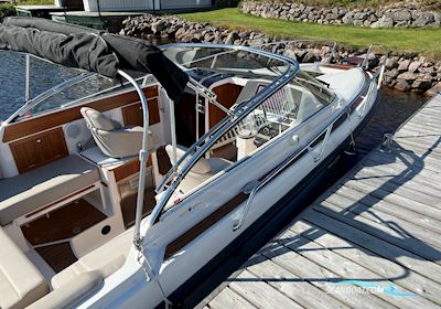 Aquador 25 DC Motorbåd 2019, med Mercruiser motor, Sverige