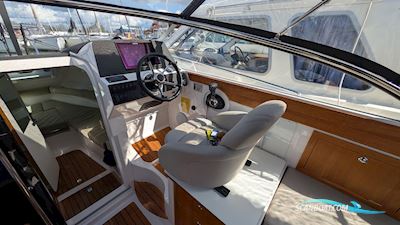 Aquador 25 DC Motorbåd 2021, med Mercruiser motor, Sverige