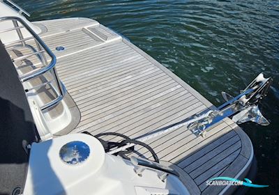 Aquador 25 HT Motorbåd 2019, med Mercruiser motor, Sverige