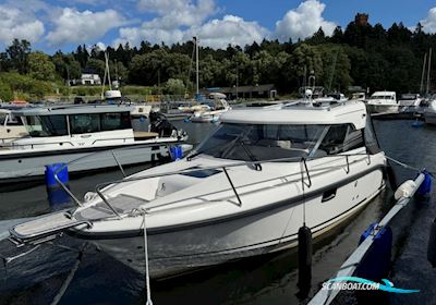 Aquador 25 HT Motorbåd 2021, med Mercruiser motor, Sverige