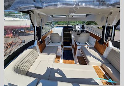 Aquador 25 HT Motorbåd 2022, med Mercury Mercruiser  4,5 L  Mpi motor, Sverige