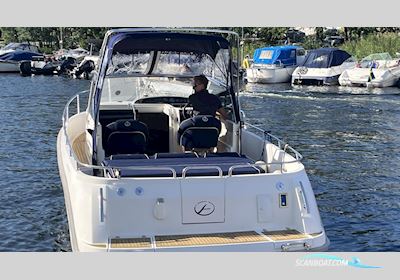 Aquador 25 Wae Motorbåd 2006, med Mercruiser motor, Sverige