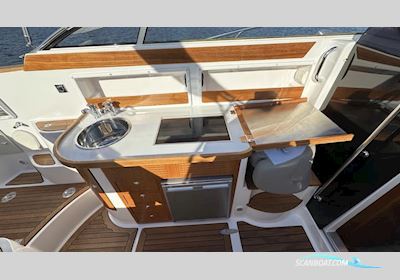 Aquador 27 DC Motorbåd 2016, med Mercruiser motor, Sverige