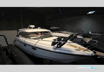 Aquador 27 HT Motorbåd 2014, med Mercury motor, Sverige