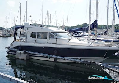Aquador 28 C Motorbåd 2006, med Volvo Penta D6 - 310 motor, Sverige