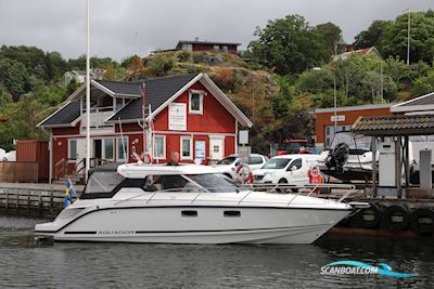 Aquador 28 HT Motorbåd 2021, med Mercury Diesel V6-270 hk motor, Sverige