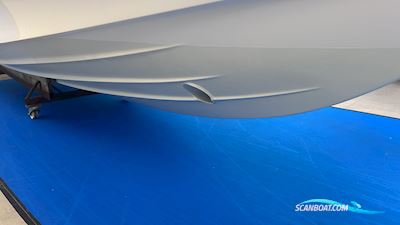Aquador 28 HT Motorbåd 2022, med Mercruiser 3.0 l Diesel motor, Danmark
