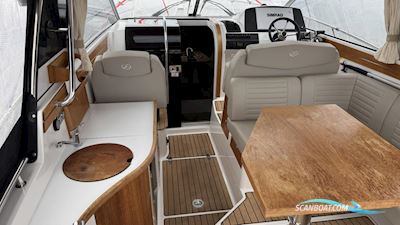 Aquador 30 HT Motorbåd 2019, med Mercruiser motor, Sverige