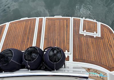 Aquador 30 HT Motorbåd 2021, med MerCruiser TDI V8 4,2  motor, Sverige