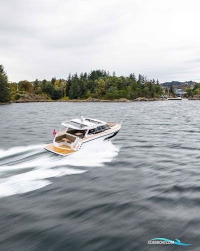 Aquador 400 HT Motorbåd 2025, med Volvo Penta motor, Tyskland
