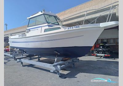 Arcona Fiber Sport 700 Motorbåd 1990, med Nissan LD20 motor, Spanien