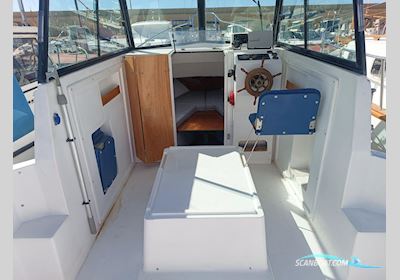 Arcona Fiber Sport 700 Motorbåd 1990, med Nissan LD20 motor, Spanien