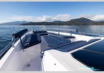 Axopar 29 Cross Cabin Motorbåd 2025, med Mercury motor, Frankrig