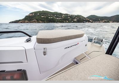 Axopar 37 Sun-Top - Multistorage Motorbåd 2025, med Mercury motor, Finland