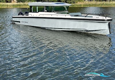 Axopar 37 XC Cross Cabin Brabus Motorbåd 2022, med Mercury 4 Stroke motor, Sverige