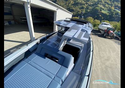 Axopar Brabus Shadow 900 Cross Cabin Motorbåd 2021, med Mercury Verdau 450 Cxl V8 motor, Tyskland