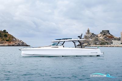 Axopar Yachts 45 Sun-Top Motorbåd 2025, med Mercury 3 x 300 Hk motor, Danmark