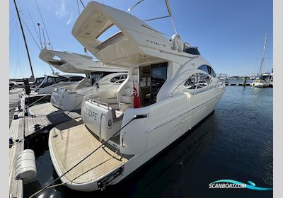 Azimut 42 Motorbåd 2005, med Caterpillar motor, England