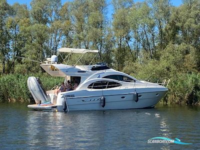 Azimut 42 Motorbåd 2001, med 2 motor, Holland