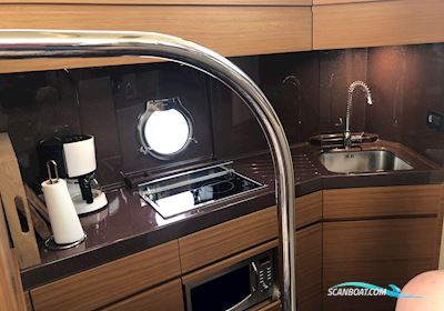 Azimut 43 Fly Motorbåd 2009, med Cummins Qsb5,9 motor, Danmark