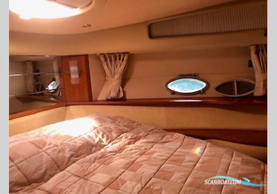 Azimut 46 FLY - 600 STD. - 3 KAB. Motorbåd 2005, med CATERPILLAR C9 motor, Italien