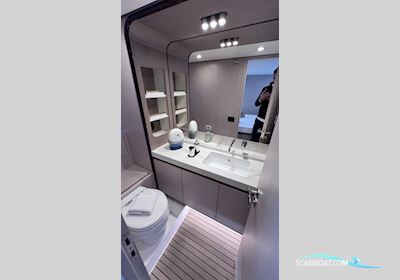 Azimut 60 Fly - 2018 Motorbåd 2018, med Volvo Penta D13-900 motor, Kroatien