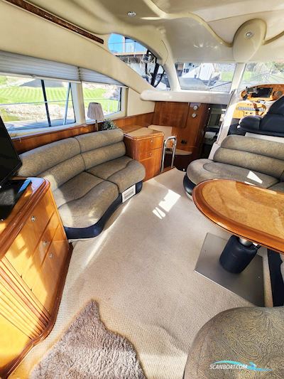 Azimut Azimut 42 Fly Motorbåd 2001, med 2 st Caterpillar 3126-385 DITA (2x385 hk) motor, Sverige