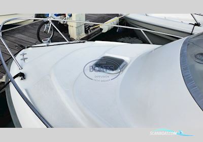 B2 MARINE CAP FERRET 552 CC Motorbåd 2006, med MERCURY motor, Frankrig